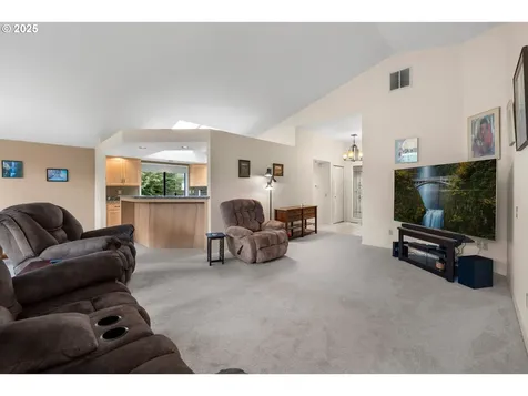 2005 NE 154th Court Portland OR 97230