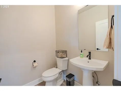 10107 NE 136th Avenue Vancouver WA 98682