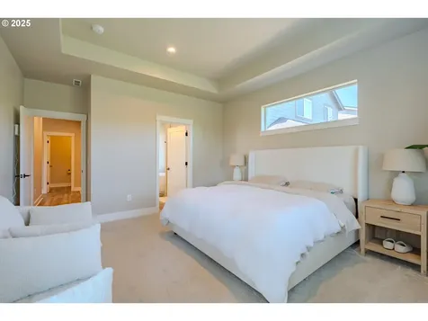 10107 NE 136th Avenue Vancouver WA 98682