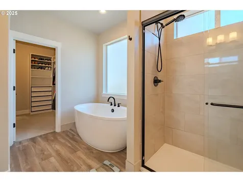 10107 NE 136th Avenue Vancouver WA 98682