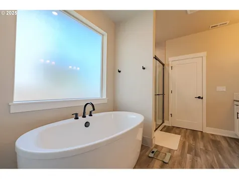 10107 NE 136th Avenue Vancouver WA 98682