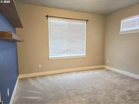 10107 NE 136th Avenue Vancouver WA 98682
