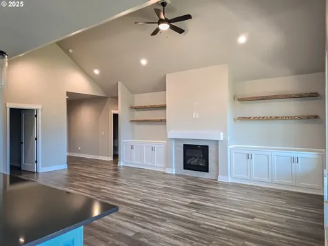 10107 NE 136th Avenue Vancouver WA 98682