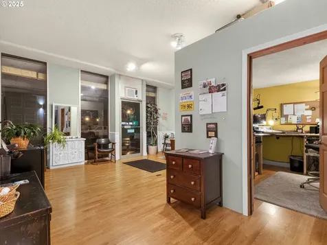 901 Marine Drive Astoria OR 97103