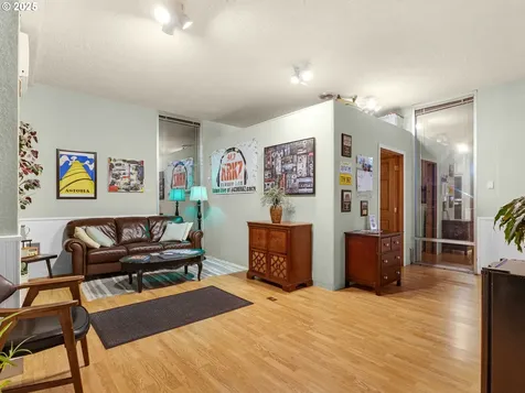 901 Marine Drive Astoria OR 97103
