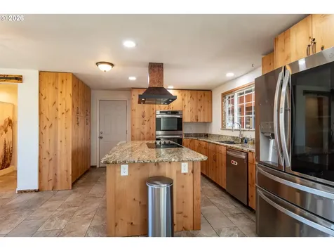 184 Chadwick Lane Myrtle Creek OR 97457