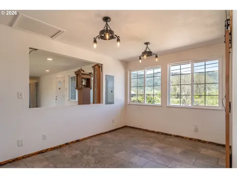184 Chadwick Lane Myrtle Creek OR 97457