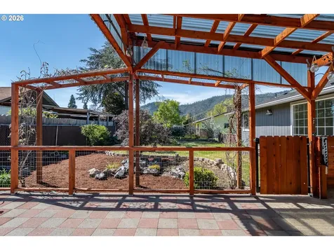 184 Chadwick Lane Myrtle Creek OR 97457