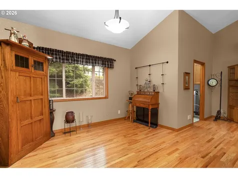 2867 NW Kline Street Roseburg OR 97471