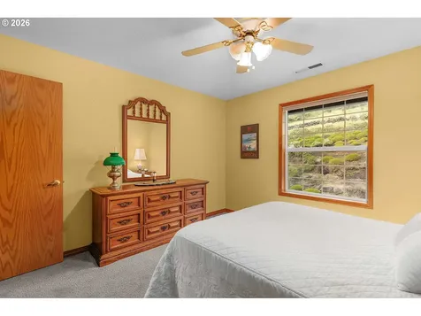 2867 NW Kline Street Roseburg OR 97471