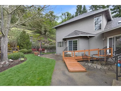 2867 NW Kline Street Roseburg OR 97471