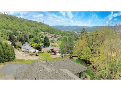 2867 NW Kline Street Roseburg OR 97471