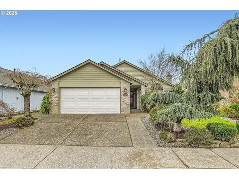 15422 NE Summerplace Drive Portland OR 97230