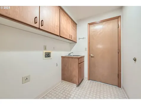 15422 NE Summerplace Drive Portland OR 97230