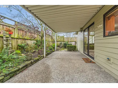 15422 NE Summerplace Drive Portland OR 97230
