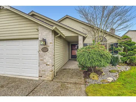 15422 NE Summerplace Drive Portland OR 97230