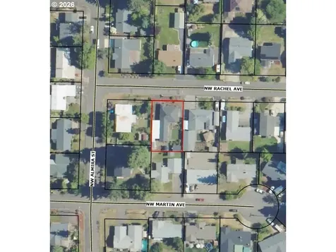 1595 NW Rachel Avenue Roseburg OR 97471