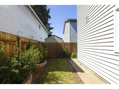 5911 NE 54th Street Vancouver WA 98661