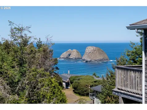 Castle Place Oceanside OR 97134