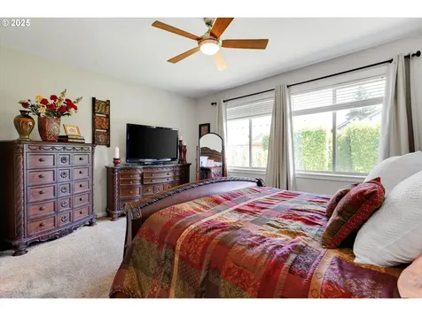 2177 A Street Hubbard OR 97032
