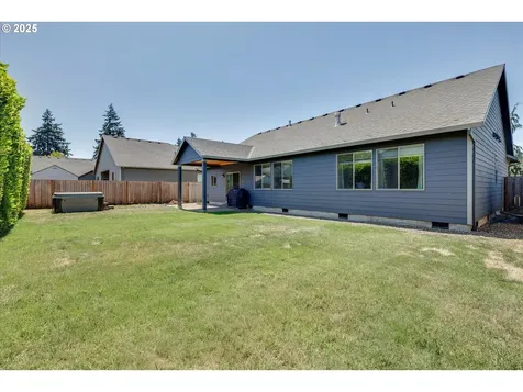 2177 A Street Hubbard OR 97032