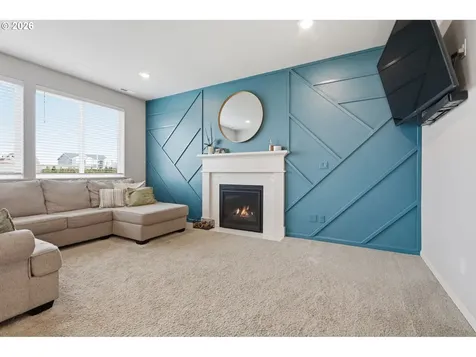 1035 Marie Street Mt. Angel OR 97362
