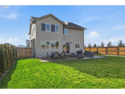1035 Marie Street Mt. Angel OR 97362