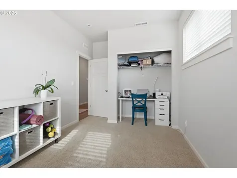 1035 Marie Street Mt. Angel OR 97362