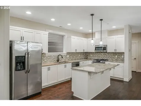 28828 SW Geneva Loop Wilsonville OR 97070