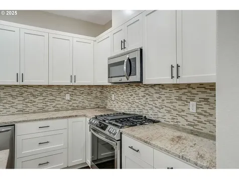 28828 SW Geneva Loop Wilsonville OR 97070