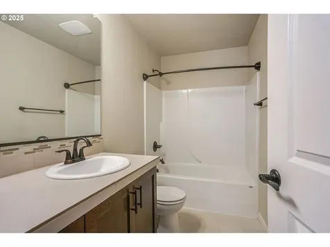 28828 SW Geneva Loop Wilsonville OR 97070
