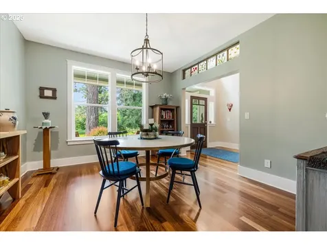 22795 NE Hidden Springs Road Dundee OR 97115