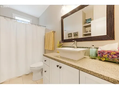 22795 NE Hidden Springs Road Dundee OR 97115