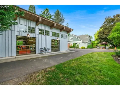 22795 NE Hidden Springs Road Dundee OR 97115