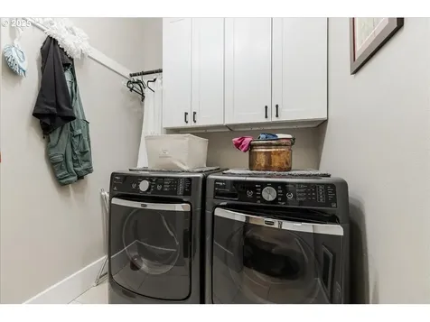 22795 NE Hidden Springs Road Dundee OR 97115