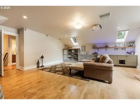 22795 NE Hidden Springs Road Dundee OR 97115