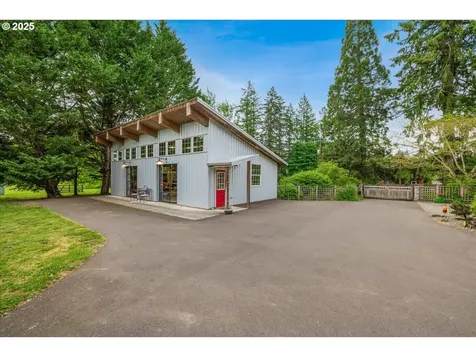 22795 NE Hidden Springs Road Dundee OR 97115