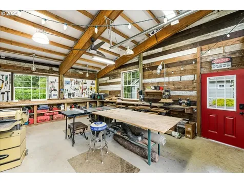 22795 NE Hidden Springs Road Dundee OR 97115