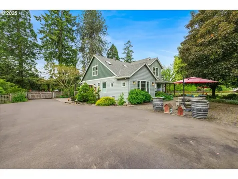 22795 NE Hidden Springs Road Dundee OR 97115