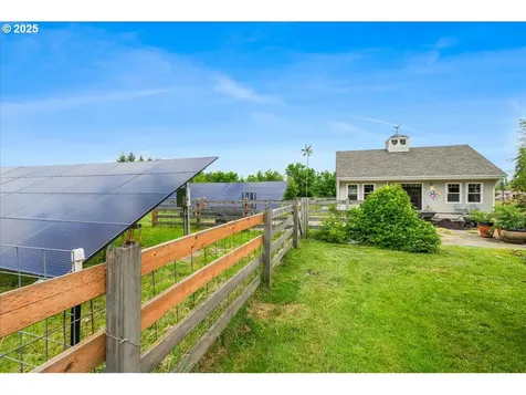 22795 NE Hidden Springs Road Dundee OR 97115