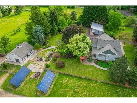 22795 NE Hidden Springs Road Dundee OR 97115