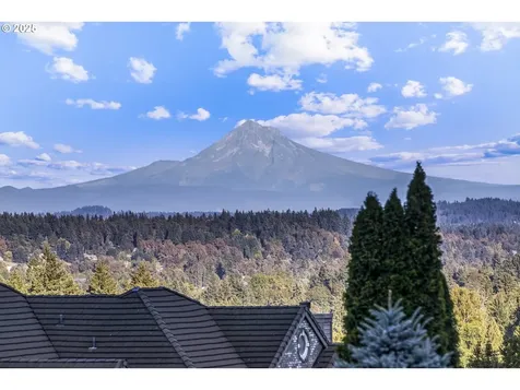 17514 Brookhurst Drive Lake Oswego OR 97034