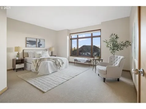 17514 Brookhurst Drive Lake Oswego OR 97034
