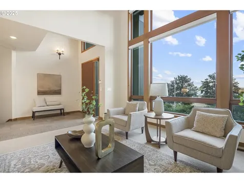 17514 Brookhurst Drive Lake Oswego OR 97034