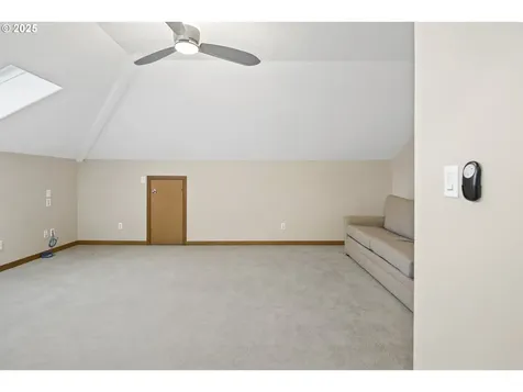 17514 Brookhurst Drive Lake Oswego OR 97034