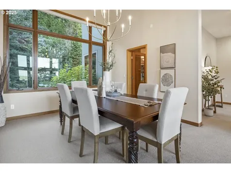 17514 Brookhurst Drive Lake Oswego OR 97034