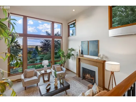 17514 Brookhurst Drive Lake Oswego OR 97034
