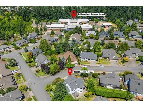 1851 Churchill Terrace West Linn OR 97068