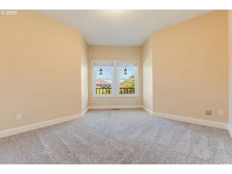 1851 Churchill Terrace West Linn OR 97068