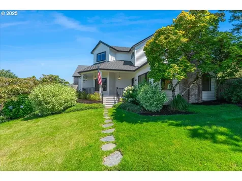 1851 Churchill Terrace West Linn OR 97068